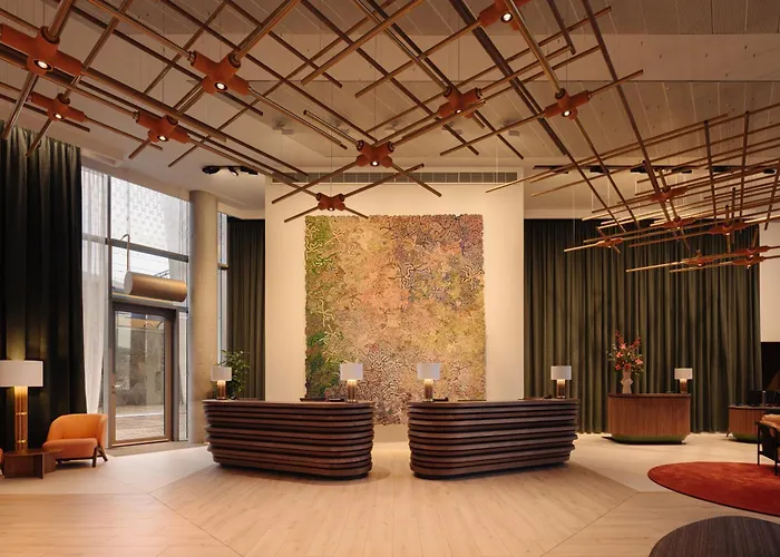 Doubletree By Hilton Station 4*