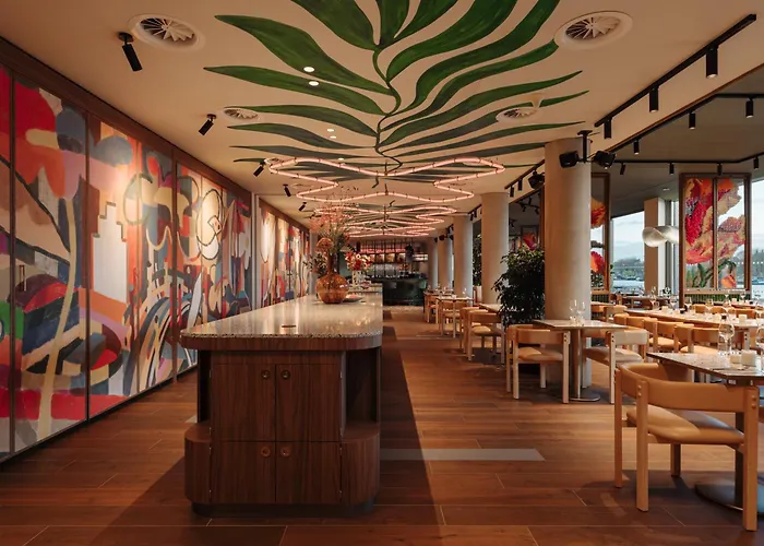 Doubletree By Hilton Station Отель 4*