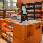 Отель Doubletree By Hilton Station