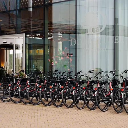 더블트리 바이 힐튼 센트랄 스테이션