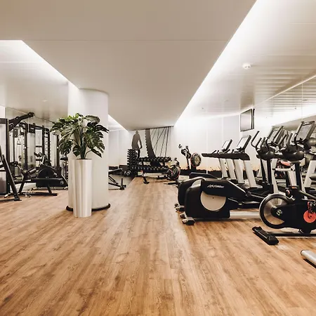 더블트리 바이 힐튼 센트랄 스테이션 4* 암스테르담