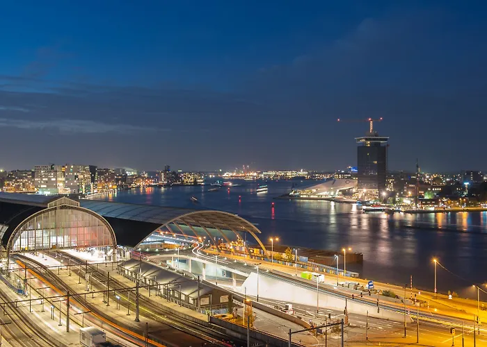 Doubletree By Hilton Station 4*