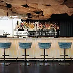 Doubletree By Hilton Station Отель