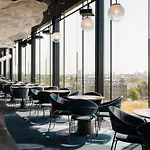 Doubletree By Hilton Station Амстердам