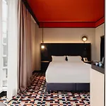 Отель Doubletree By Hilton Station 4*