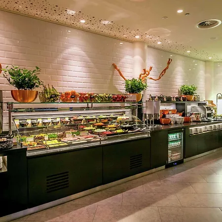 Doubletree By Hilton Station Hotel 4*