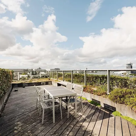 Doubletree By Hilton Station Hotel