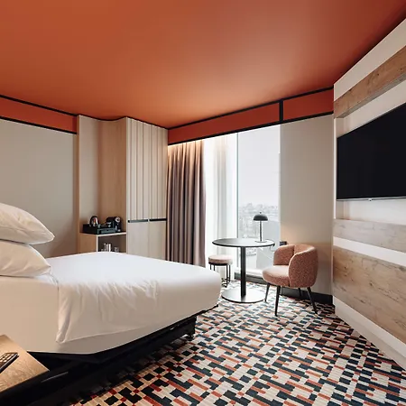 Doubletree By Hilton Station Ámsterdam