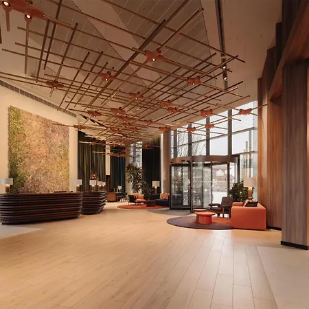 Doubletree By Hilton Station 4*