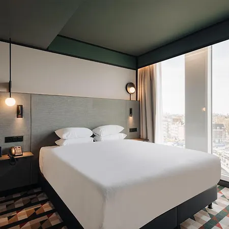 Otel Doubletree By Hilton Station Amsterdam