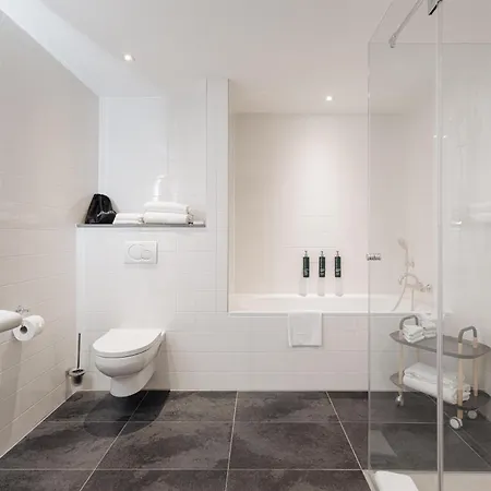 Doubletree By Hilton Station Hotel 4*