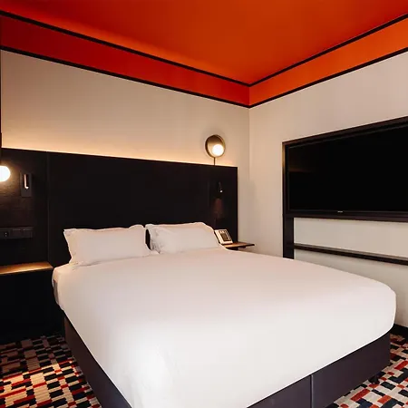 Hotel Doubletree By Hilton Station Amsterdam
