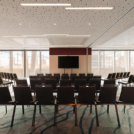 Doubletree By Hilton Station Hotel 4*