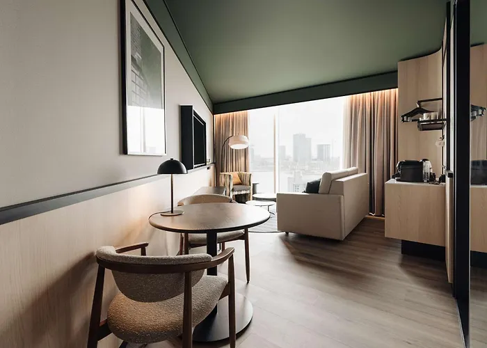 Doubletree By Hilton Station 4* Amsterdam