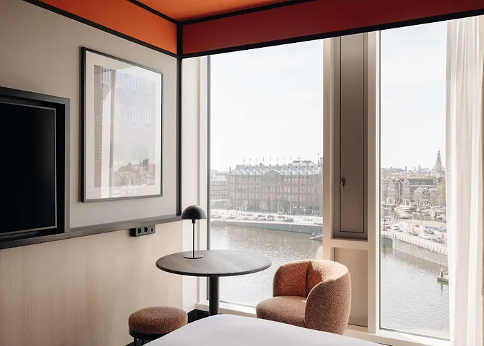 Ξενοδοχείο Doubletree By Hilton Station