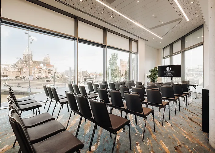 Ξενοδοχείο Doubletree By Hilton Station