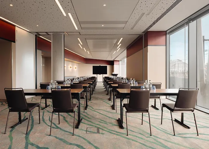 Doubletree By Hilton Station 4*