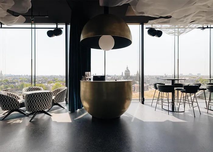 Doubletree By Hilton Station Amsterdam