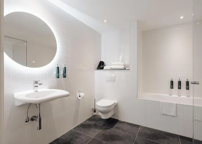 Doubletree By Hilton Station Hotel Amsterdam