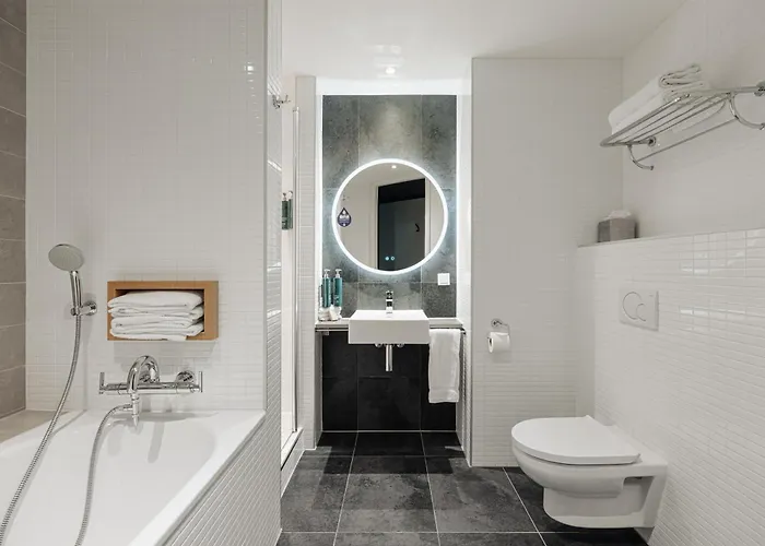 Hotel Doubletree By Hilton Station 4*