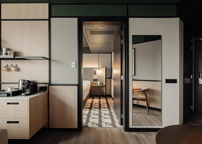 Doubletree By Hilton Station