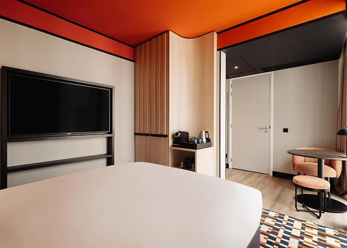 Doubletree By Hilton Station Hotel 4*