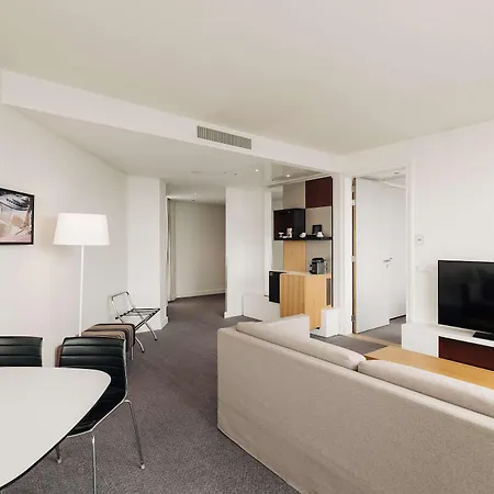 Hotel Doubletree By Hilton Station 4*
