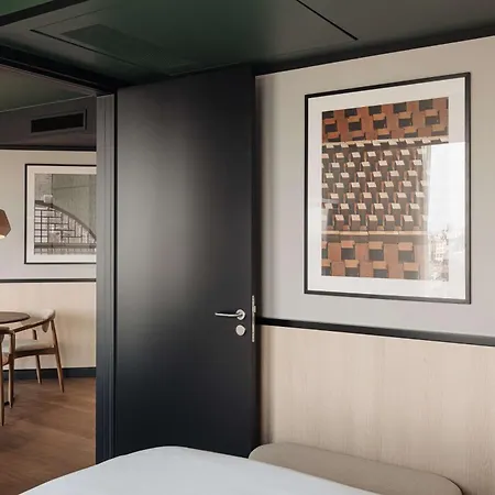 Hotel Doubletree By Hilton Station Amsterdam
