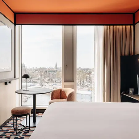 Hotel Doubletree By Hilton Station Amsterdam