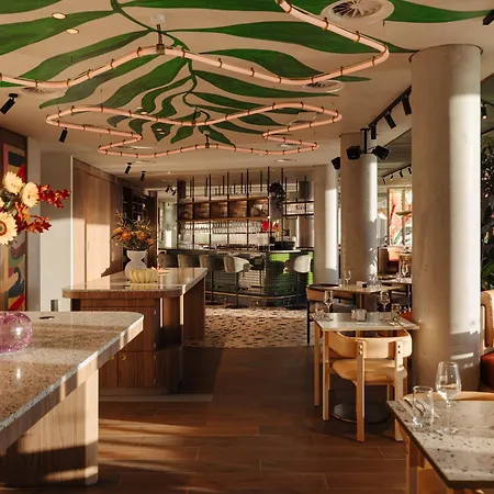 Doubletree By Hilton Station 4* Amsterdam