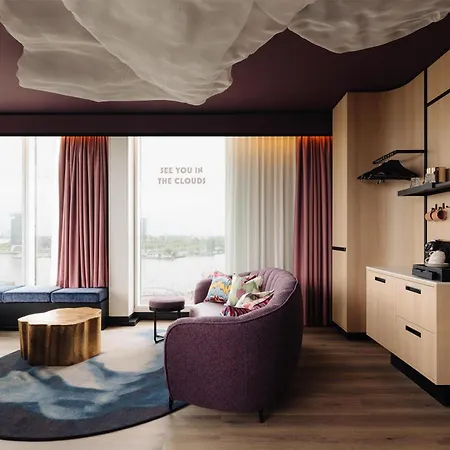 Hotel Doubletree By Hilton Station Amsterdam
