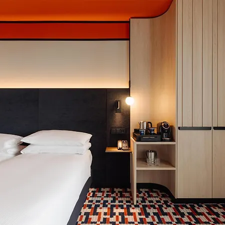 Hotel Doubletree By Hilton Station Amsterdam
