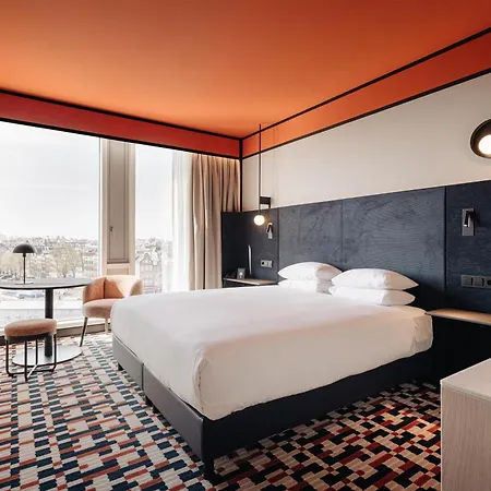 Doubletree By Hilton Station 4*