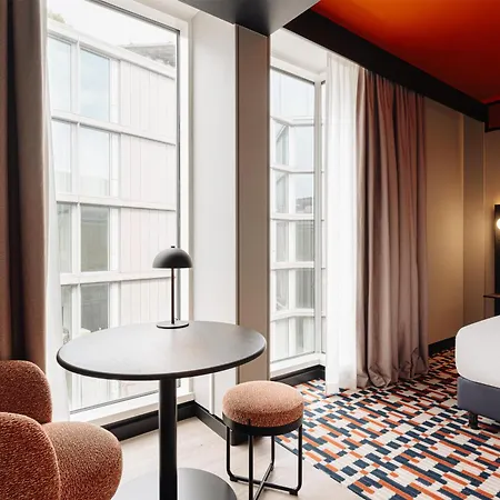 Hotel Doubletree By Hilton Station 4*